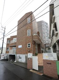 レンガ造りの建物外観