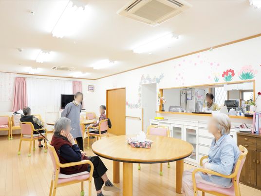 和やかな居室の様子