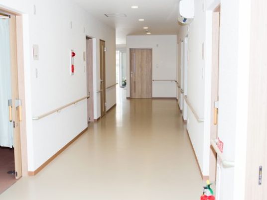 清潔な廊下