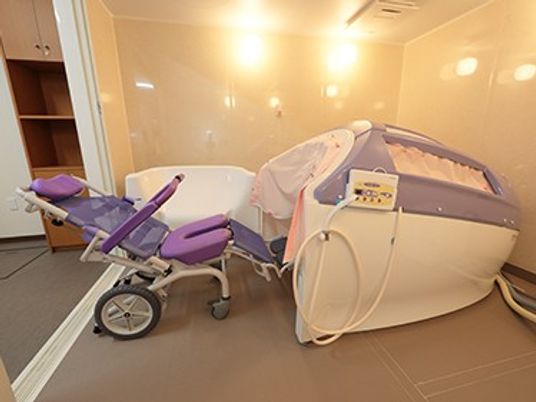 最新設備の浴室