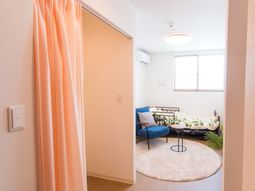 居室の明るい一角