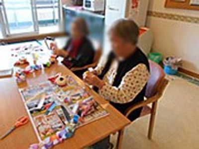 作業中の方々の居室