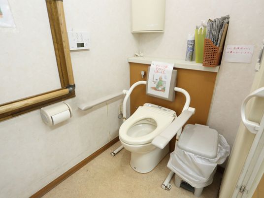 バリアフリー対応のトイレ