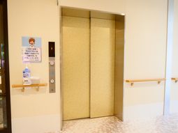 安全に心がけるエレベーター