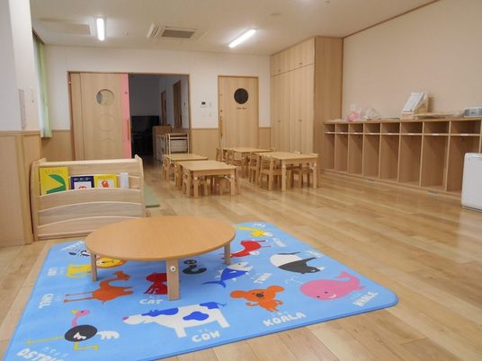 木の温もりある多目的室  
