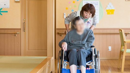 人物の様子