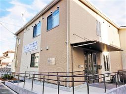 清潔感のある建物の外観