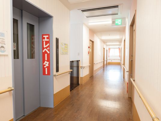 清潔感ある廊下
