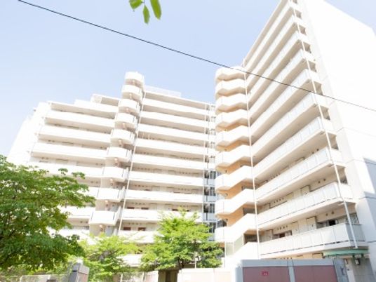 清潔感のある建物外観