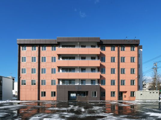 清潔な建物の外観