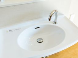 清潔な洗面台のアップ