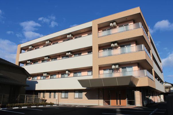 快適な外観の建物