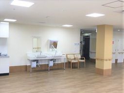 清潔な洗面台のある空間