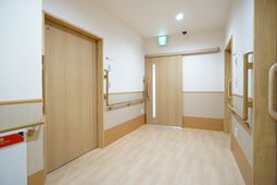 清潔感のある廊下