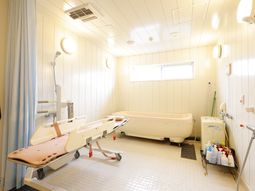 清潔な浴室設備