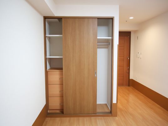 清潔感のある洋室クローゼット
