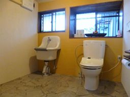 清潔感のあるトイレ空間
