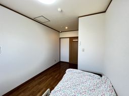 シンプルな居室
