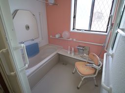 バリアフリー浴室設備