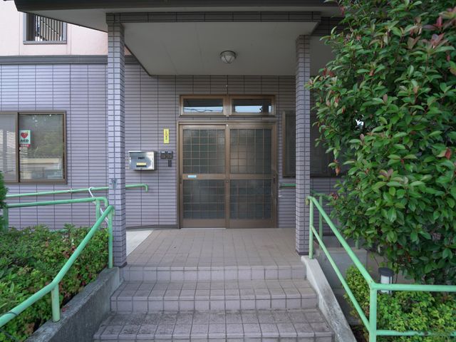 バリアフリーエントランス