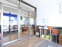 玄関ホールにある受付