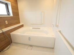 清潔な空間の入浴設備