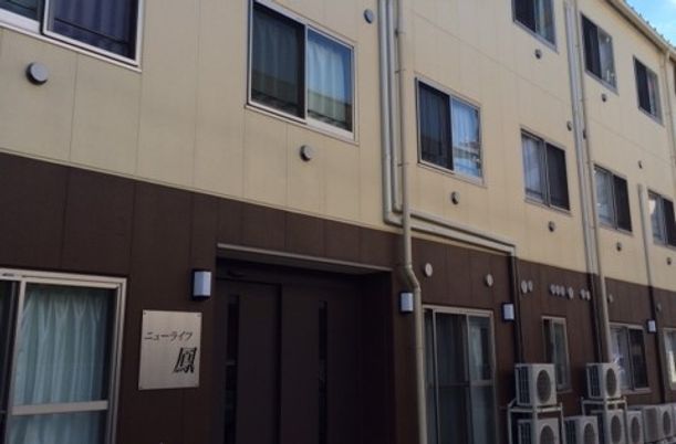 整備された施設外観