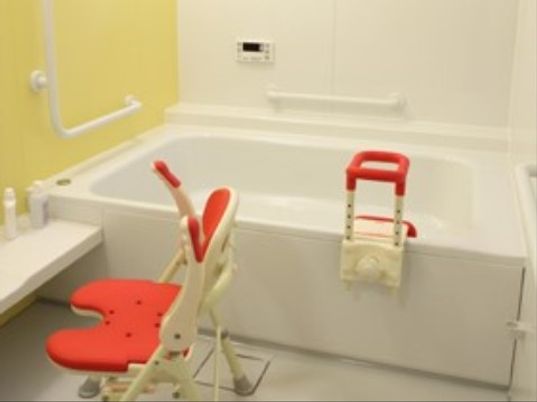 バリアフリー浴室設備