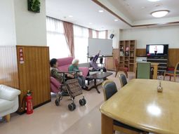 快適な共有ラウンジ