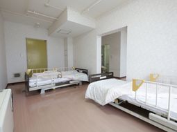 明るい広々居室