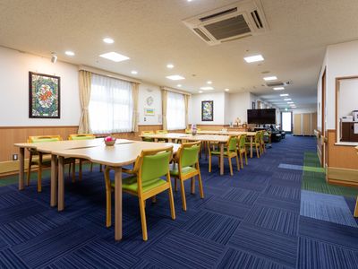 明るいダイニングルーム