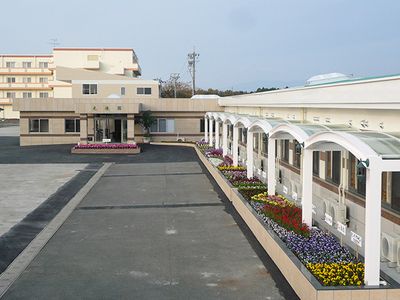 花壇のある外観