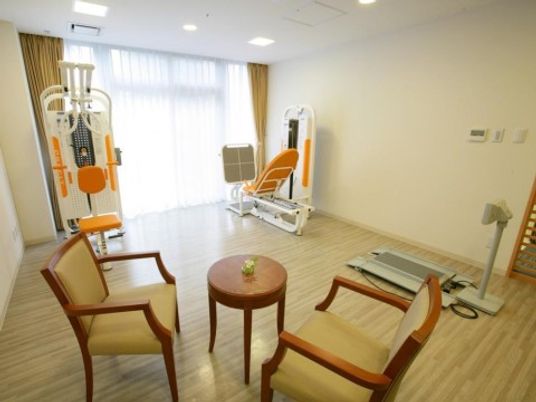 明るい機能訓練室