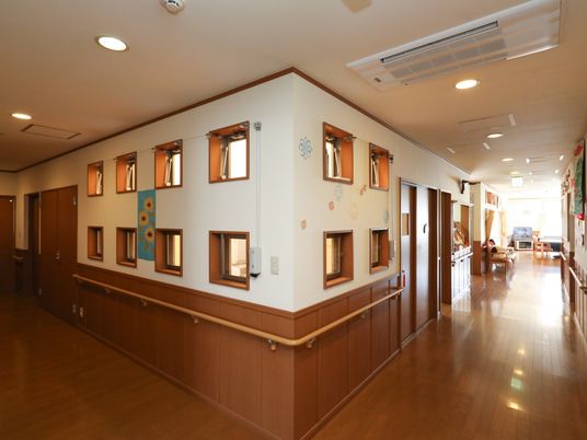 温かみのある廊下