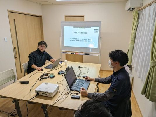 勉強会の多目的室  
