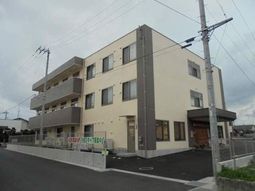 清潔感あふれる建物外観