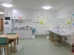 明るい清潔な洗面台