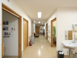清潔感のある廊下