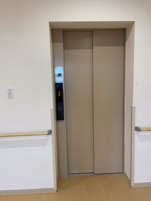 清潔感のあるエレベーター