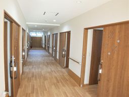 明るい廊下のイメージ