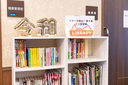 図書室の書棚