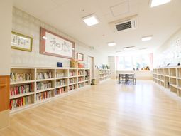 明るい多目的スペース