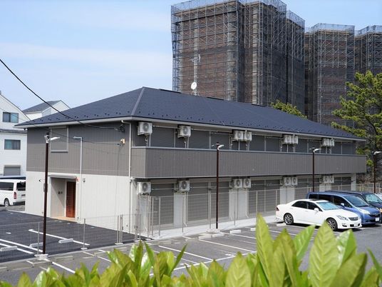 清潔感のある建物の外観