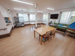 広々とした空間テーブル