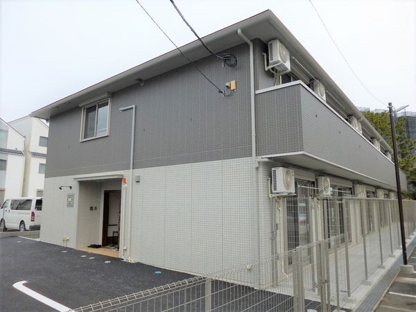 清潔感ある建物の外観