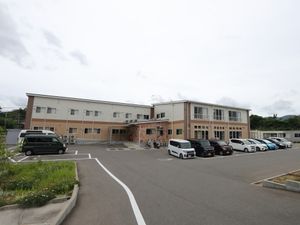 広々とした外観