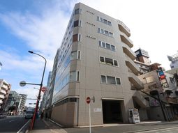 都市型施設の外観
