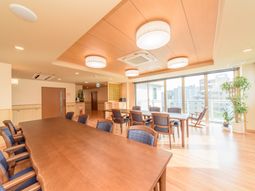 明るい共用スペース