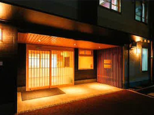 和風のエントランス照明