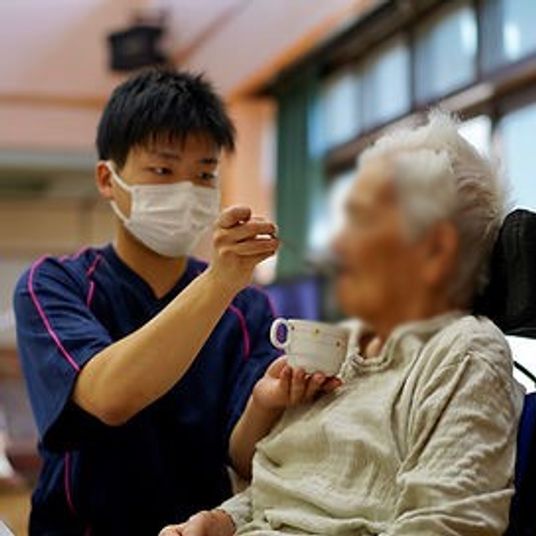 お食事支援の様子  